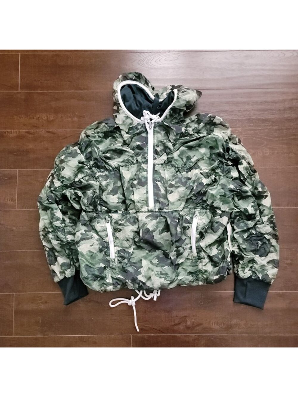 Free People Happy Camper Printed Pullover Jacket Athletic Gorpcore Camo Womens M - Picture 2 of 7
